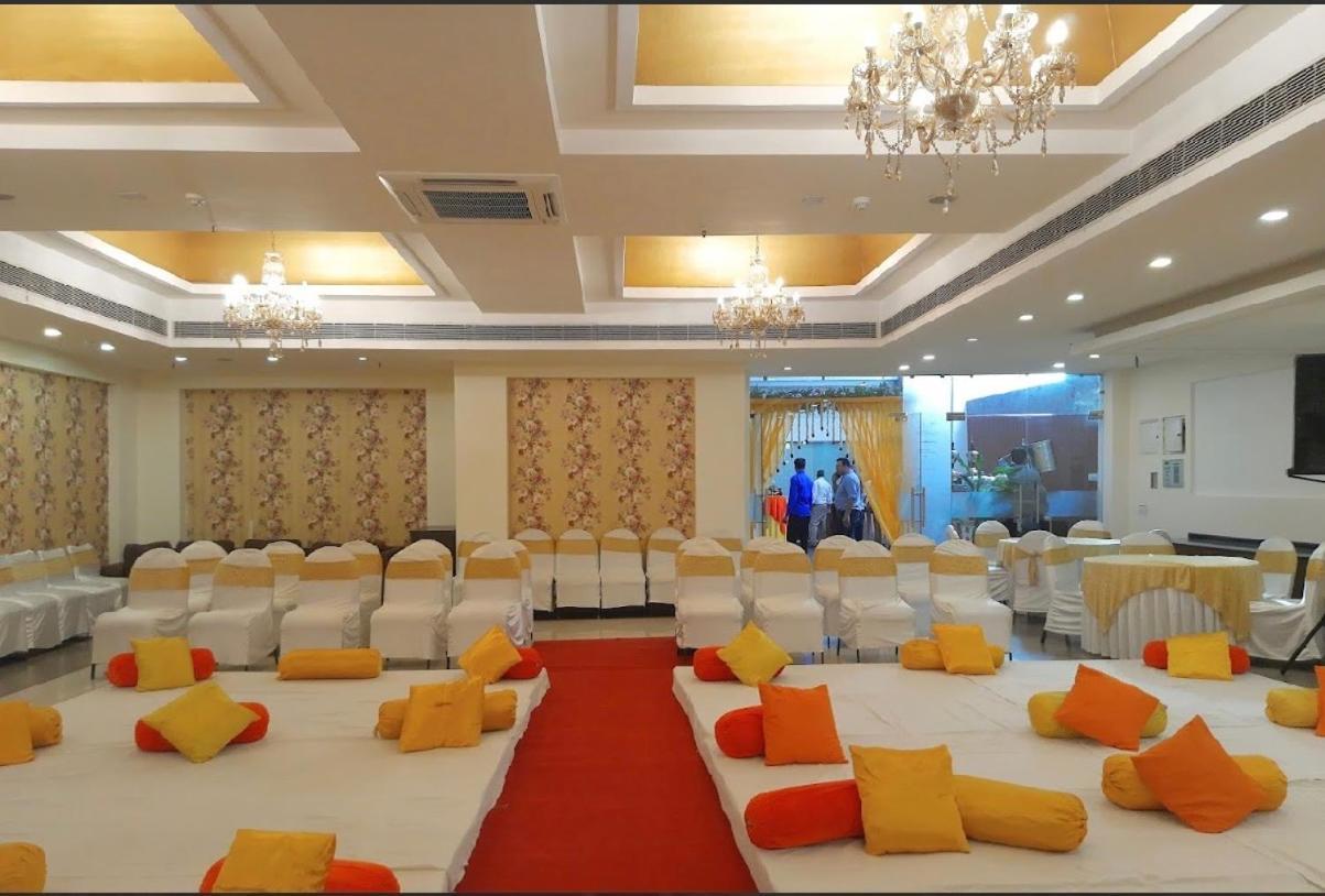Madhuban Hotel , Neu-Delhi Exterior foto