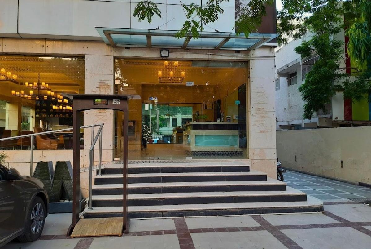 Madhuban Hotel , Neu-Delhi Exterior foto